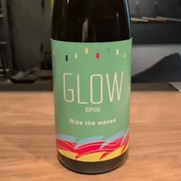 GLOW EP05の写真