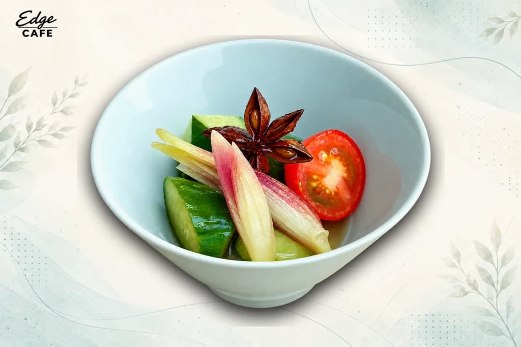 香味野菜の自家製ピクルスの写真
